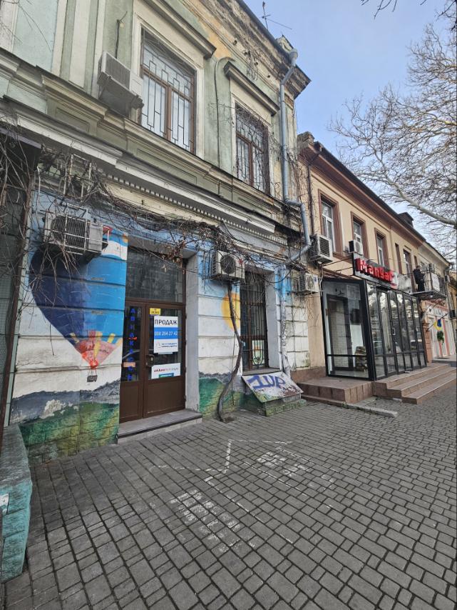 Продаж фасадного приміщення на Катерининській ID 54441 (Фото 1)
