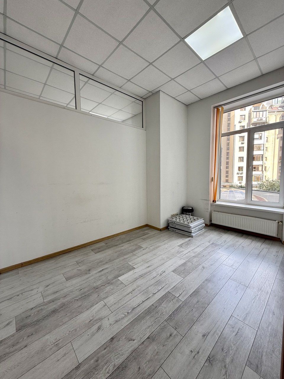 Продажа офиса в ЖК "Мерседес", 120 м2, 2-ой этаж ID 54454 (Фото 5)