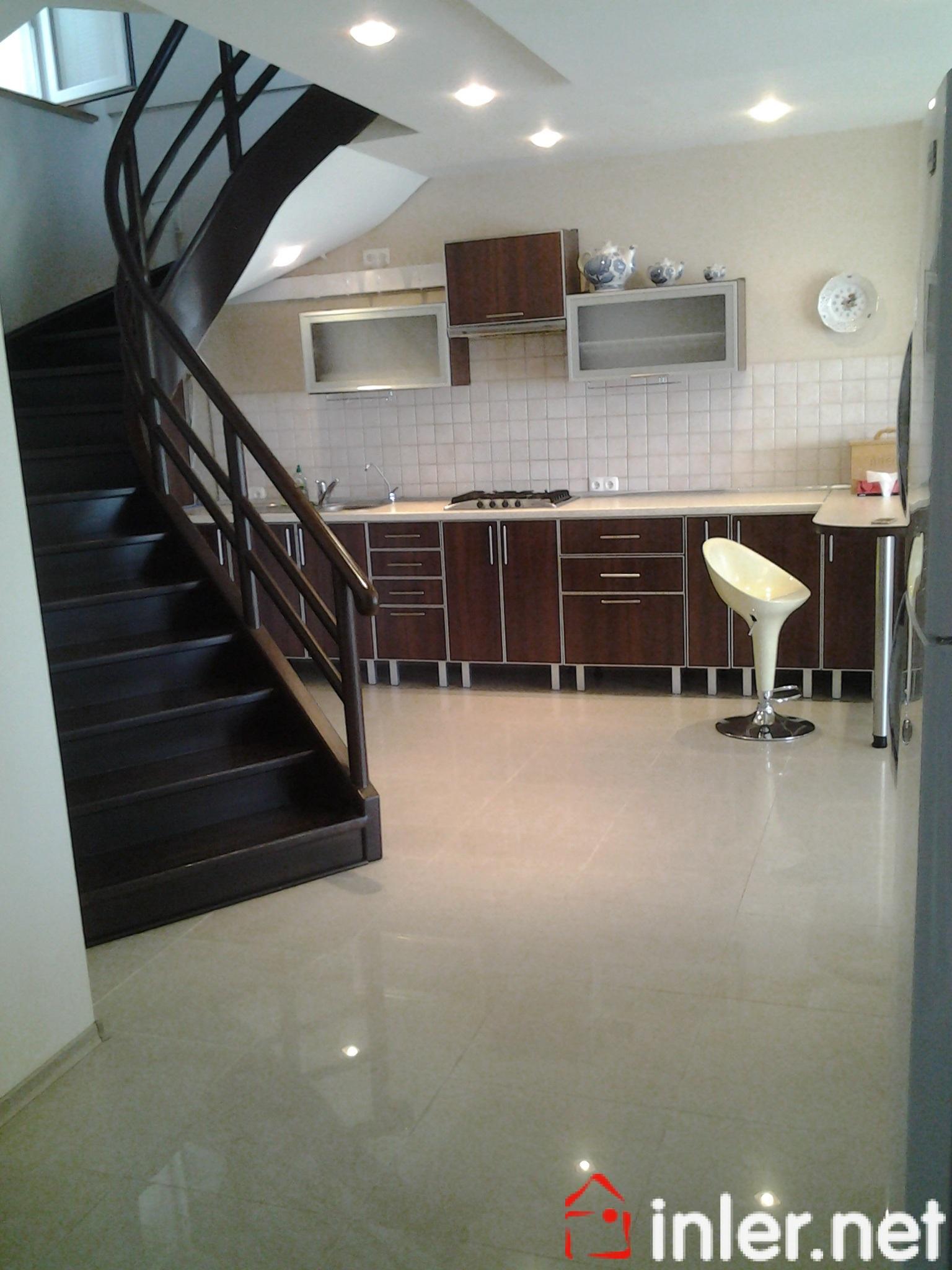 Дом в уникальном месте на берегу моря в Совиньоне  ID 28330 (Фото 9)